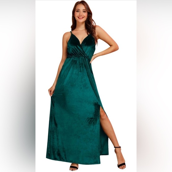 CLARISBELLE Dresses & Skirts - NEW- Womens V Neck Spaghetti Strap Side Split Velvet Maxi Dress